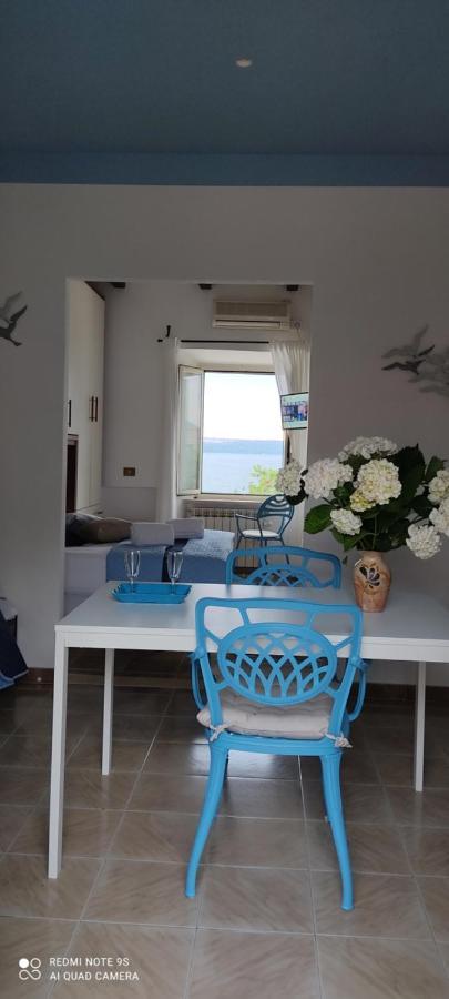 Iride Sul Lago 1 Via Principessa Jolanda 10-Piazza Del Molo أنغويلارا سابازيا المظهر الخارجي الصورة
