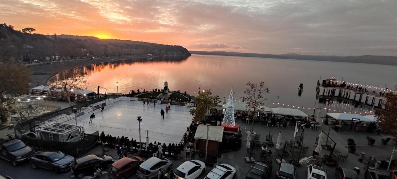 Iride Sul Lago 1 Via Principessa Jolanda 10-Piazza Del Molo أنغويلارا سابازيا المظهر الخارجي الصورة